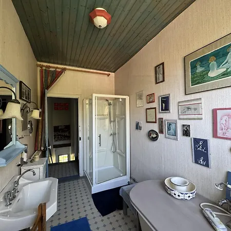 Le Velo Bed & Breakfast 3*